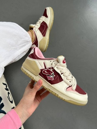 Кроссовки женские белые Nike Dunk Low Disrupt 2 Valentines Day
Женские кроссовки. . фото 5