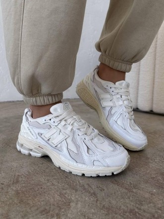 Кроссовки женские белые New Balance 1906D White Beige
Женские кроссовки Нью Беле. . фото 3