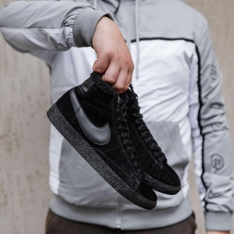 Кроссовки зимние мужские черные Nike Blazer Black
Мужские зимние кроссовки Nike . . фото 10