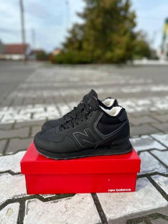 Кроссовки мужские черные зимние New Balance 574 Black Winter
Легендарная модель . . фото 3