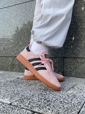 Кроссовки женские розовые Adidas Spezial Pink Black
Представляем вам женские кро. . фото 1