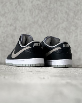 Кроссовки женские черные зимние Nike Dunk Мех
Зимние женские кроссовки Nike SB D. . фото 4