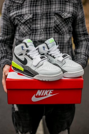 Кроссовки мужские белые Jordan Legacy White Green 
Мужские спортивные кроссовки . . фото 5