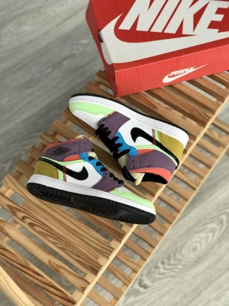 Кроссовки мужские разноцветные Jordan Retro 1 Multicolor
Невероятно стильная рас. . фото 10