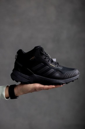 Кроссовки зимние мужские черные Adidas Terrex Swift R3 Mid Gore-Tex Black Winter. . фото 3