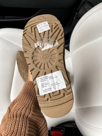 Угги женские зимние хаки UGG ZIP Mini Khaki
Женские сапоги UGG в цвете хаки уже . . фото 10