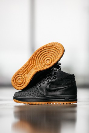 Кроссовки мужские черные зимние Nike Lunar Force 17 Duckboot black
Кроссовки муж. . фото 7