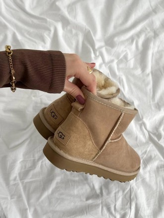 Сапоги угги женские зимние коричневые UGG Classic Mini Brown 
Женские сапоги UGG. . фото 7