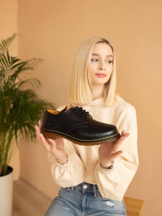 
Туфли женские черные Dr. Martens Black
Женские туфли Мартинс в классической чер. . фото 9