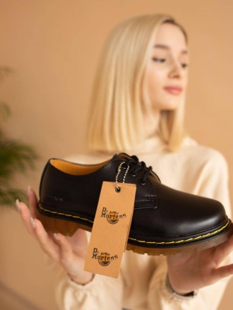 
Туфли женские черные Dr. Martens Black
Женские туфли Мартинс в классической чер. . фото 7