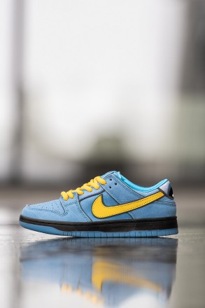 Кроссовки мужские голубые Nike SB Dunk Low x Powerpuff Girls Blue Yellow Black
П. . фото 3