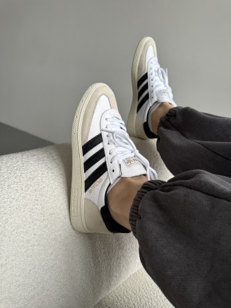 Кроссовки мужские белые Adidas Spezial White Black
Потрясающие мужские спортивны. . фото 7