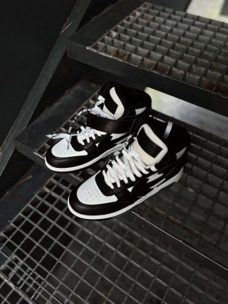 Кроссовки мужские черно-белые Off-White Out Of Office Mid Top in black 
Еще одна. . фото 10