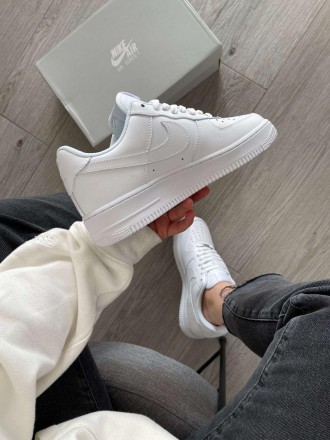 Кроссовки мужские белые Nike Air Force 1 classic White Low Premium
Классические . . фото 5