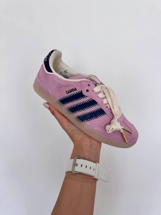 Кроссовки женские розовые Adidas Samba x NOTITLE PINK / NAVY
Шикарные женские кр. . фото 2