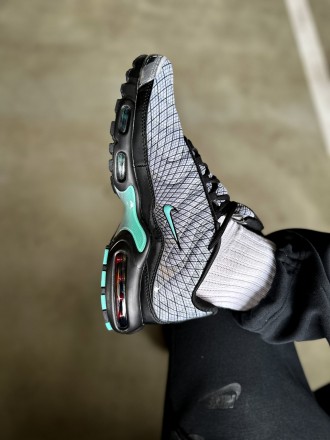 Кроссовки мужские голубые Nike Air Max Plus TN "Tiffany Quad"
Шикарные мужские к. . фото 6