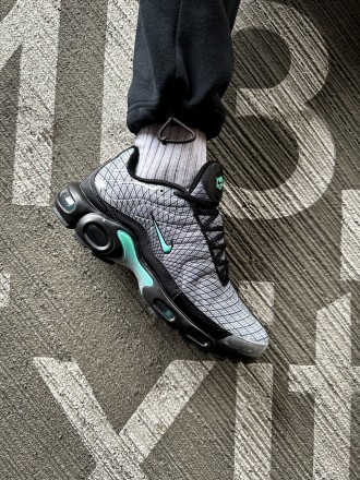 Кроссовки мужские голубые Nike Air Max Plus TN "Tiffany Quad"
Шикарные мужские к. . фото 9