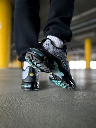 Кроссовки мужские голубые Nike Air Max Plus TN "Tiffany Quad"
Шикарные мужские к. . фото 3