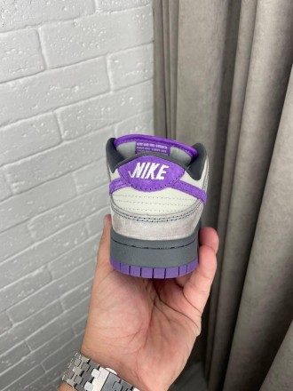 Кроссовки женские серые зимние Nike SB Dunk Low Grey Purple Winter Fur
Зимние же. . фото 6