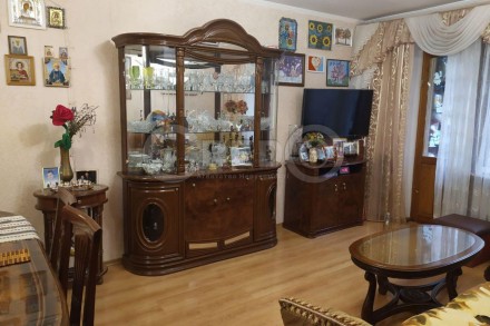 Продаж 3кімнатної "чешки" 129 квартал. Автономка.. Кривий Ріг. фото 1 Продаж 3кімнатної "чешки" 129 квартал. Автономка.. Кривий Ріг. фото 1