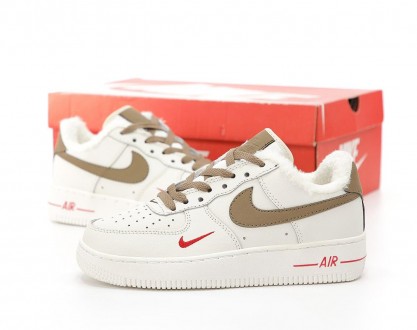 Кроссовки женские зимние белые Nike Air Force 1 Low Mocco Winter Fur
Кроссовки N. . фото 7