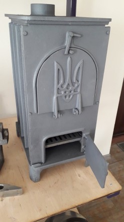 Печь чугунная большая 6 кВт с варочной поверхностью буржуйка. Дніпро. фото 1