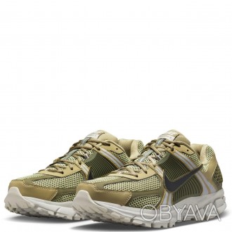 
Nike Air Zoom Vomero 5 FJ1915-200 Кроссовки, 42 размер НОВЫЕ!!!
Кроссовки Nike . . фото 1