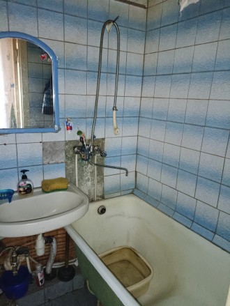 Продам 1 к кв на ж/м Західному, 31 кв м , дешево. Днепр. фото 1 Продам 1 к кв на ж/м Західному, 31 кв м , дешево. Днепр. фото 1