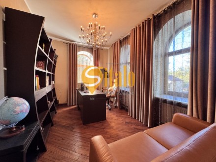 Продається унікальний двоповерховий будинок у самому серці м. Буча. Розташований. . фото 12