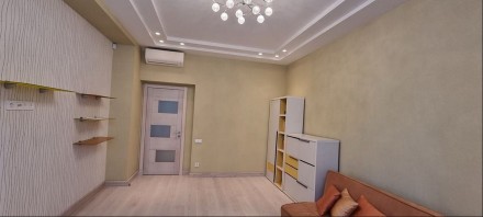 продам шикарную 3-х комн. Центр. фото 7 Продам 3-х комнатную квартиру в центре Днепра, ЖК Дуэт (с авторским дизайном)
. Центр. фото 7
