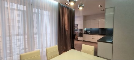 продам шикарную 3-х комн. Центр. фото 4 Продам 3-х комнатную квартиру в центре Днепра, ЖК Дуэт (с авторским дизайном)
. Центр. фото 4