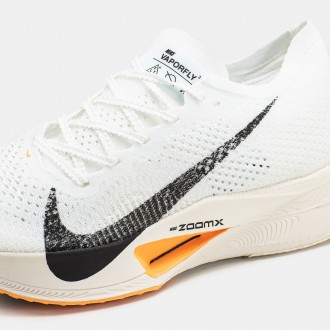 Кроссовки мужские белые Nike Air ZoomX Vaporfly White Black Orange
Мужские кросс. . фото 9