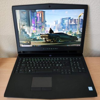 Игровой ноутбук Dell Alienware 17 R4 17.3" IPS 2K 120Гц i7-7700HQ 4 ядра/32 Gb D. . фото 2