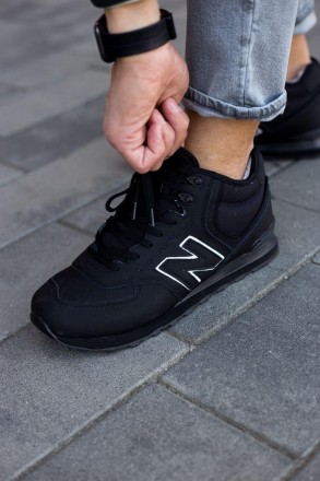 Кроссовки мужские черные зимние New Balance 574 Black Winter Fur
Легендарная мод. . фото 2