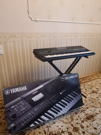 Продам бу в iдеальному станi Синтезатор Yamaha PSR-E463 (стійка, пюпітр, блок жи. . фото 2