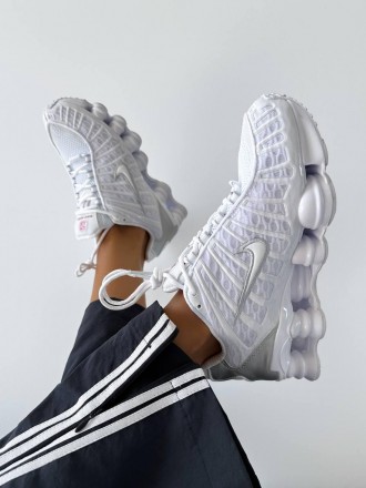 Кроссовки женские белые Nike Shox TL
Рады представить вам эти потрясающие женски. . фото 2