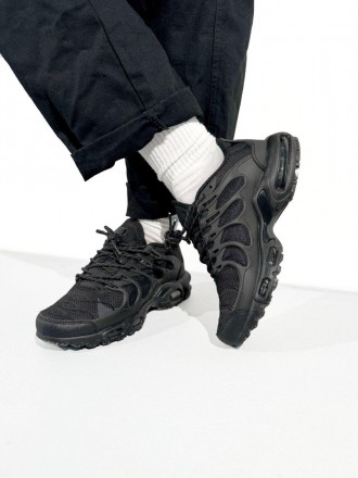 Кроссовки женские черные Nike Air Max TN Terrascape Plus Black
Шикарные женские . . фото 7