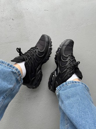 Кроссовки женские черные Nike Air Max TN Terrascape Plus Black
Шикарные женские . . фото 3