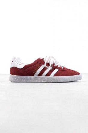 Кроссовки мужские красные Adidas Gazelle Burgundy
Кроссовки Adidas Gazelle Burgu. . фото 2