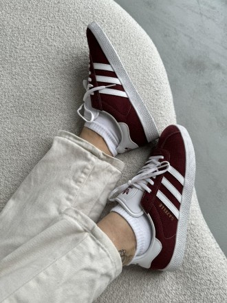 Кроссовки мужские красные Adidas Gazelle Burgundy
Кроссовки Adidas Gazelle Burgu. . фото 11