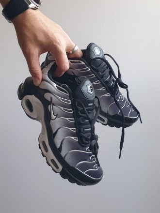 Кроссовки мужские серые Nike Air Max TN Plus Grey White Black
Создайте современн. . фото 2