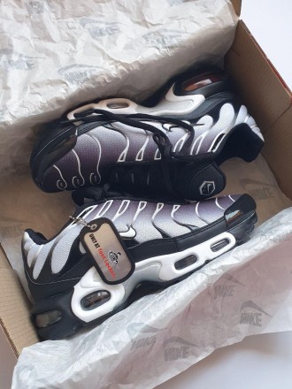 Кроссовки мужские серые Nike Air Max TN Plus Grey White Black
Создайте современн. . фото 4