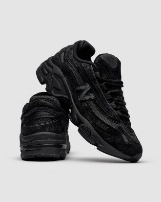 Кроссовки мужские черные New Balance 1000 Black
Откройте для себя стиль и комфор. . фото 10