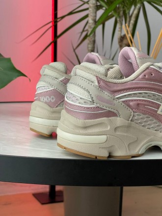 Кроссовки женские розовые Joe Freshgoods x New Balance 1000 'Pink Mink'
Погрузит. . фото 10