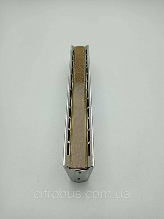 Губна гармошка Б/У Hohner ECHO 2409/40 C. . фото 6 Hohner ECHO 2409/40 C
Внимание! Комісійний товар. Уточнюйте наявність і комплект. . фото 6