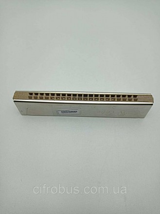 Губна гармошка Б/У Hohner ECHO 2409/40 C. . фото 5 Hohner ECHO 2409/40 C
Внимание! Комісійний товар. Уточнюйте наявність і комплект. . фото 5