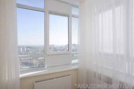 Ексклюзивна квартира, студія, 89 м² з авторським дизайном у житловому комплексі . Печерск. фото 8