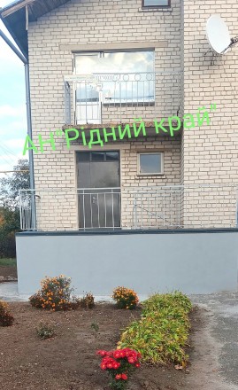 2пов цегляний капітальний будинок на 4окремі кімнати. Полтава. фото 1 2пов цегляний капітальний будинок на 4окремі кімнати. Полтава. фото 1