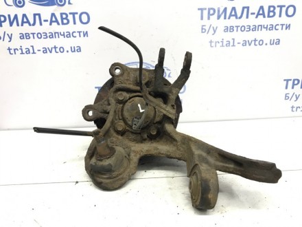 Цапфа задня ліва зі маточкою Toyota Avensis T25 2.0 DIESEL 1CDFTV 2003 (б/в). Київ. фото 1 Цапфа задня ліва зі маточкою Toyota Avensis T25 2.0 DIESEL 1CDFTV 2003 (б/в). Київ. фото 1