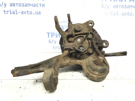 Цапфа задня права зі маточкою Toyota Avensis T25 2.0 DIESEL 1CDFTV 2003 (б/в). Київ. фото 1 Цапфа задня права зі маточкою Toyota Avensis T25 2.0 DIESEL 1CDFTV 2003 (б/в). Київ. фото 1